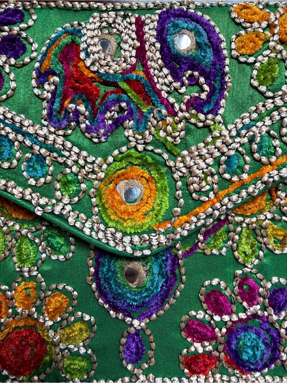 Embroidered Green Women’s Clutch Bag